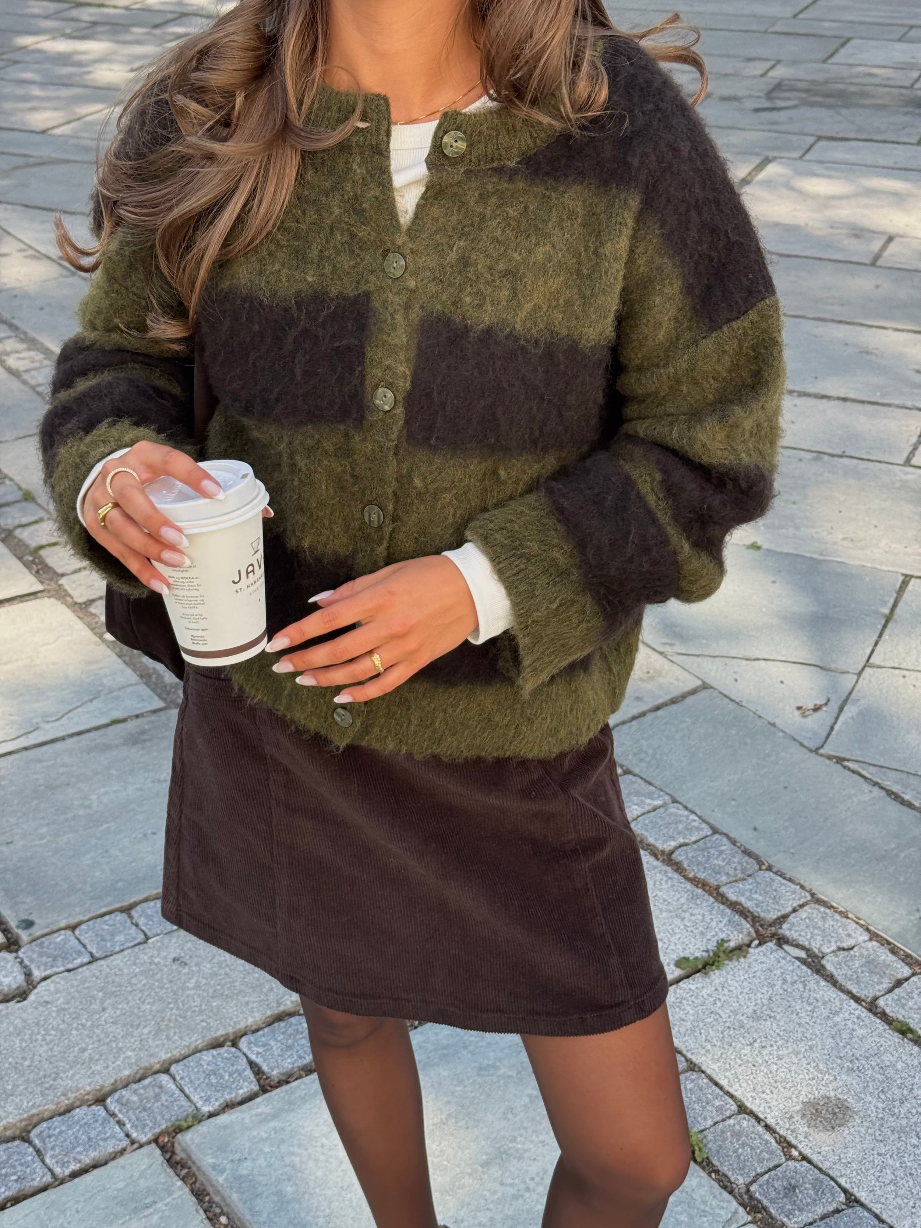 NMSOFF CARDIGAN - Chocolate Brown